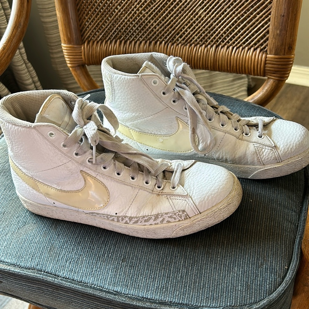 Nike Mid 77 popcorn blazer shoes